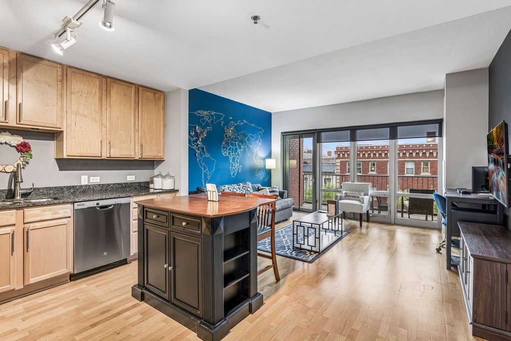 929 Portland Avenue 307, Minneapolis, MN 55404 — photo 2