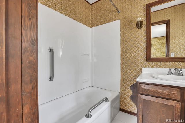 55 Meadow View Drive, Evergreen, CO 80439