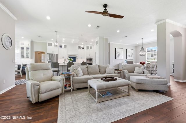 13877 SOFTWIND Trail N, Jacksonville, FL 32224