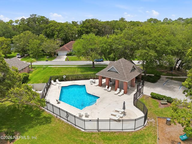 13877 SOFTWIND Trail N, Jacksonville, FL 32224