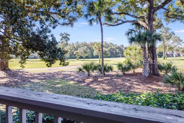 35 Carnoustie Rd Apt 57, Hilton Head Island, SC 29928