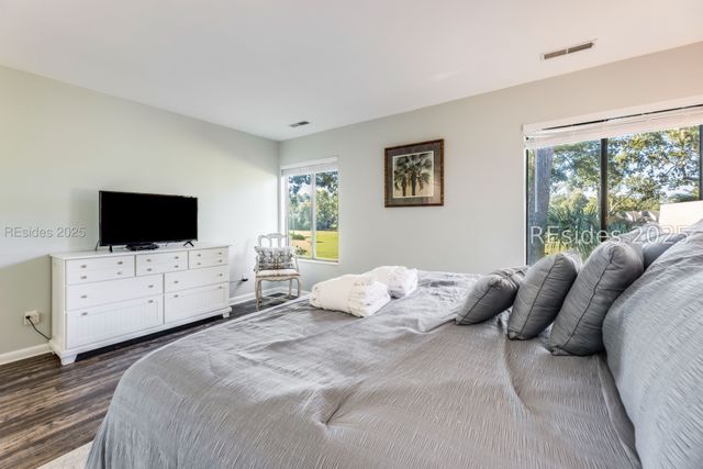 35 Carnoustie Rd Apt 57, Hilton Head Island, SC 29928