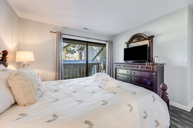 35 Carnoustie Rd Apt 57, Hilton Head Island, SC 29928