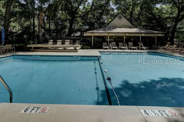 35 Carnoustie Rd Apt 57, Hilton Head Island, SC 29928