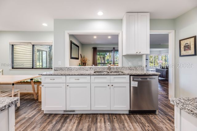 35 Carnoustie Rd Apt 57, Hilton Head Island, SC 29928