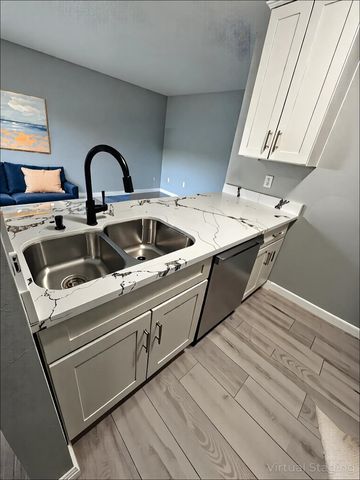 29629 Mountain Oak Ct 50, Hayward, CA 94544