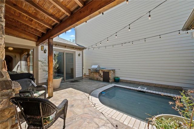 313 Gray Shingle Lane, Woodstock, GA 30189