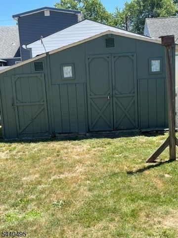 412 2Nd St, Middlesex Boro, NJ 08846