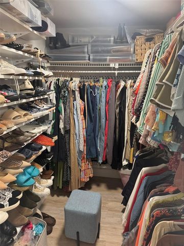 8810 SW 123rd Ct M202, Miami, FL 33186