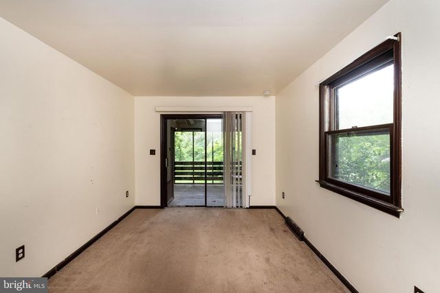 3821 BROOKHAVEN DR, Vineland, NJ 08361