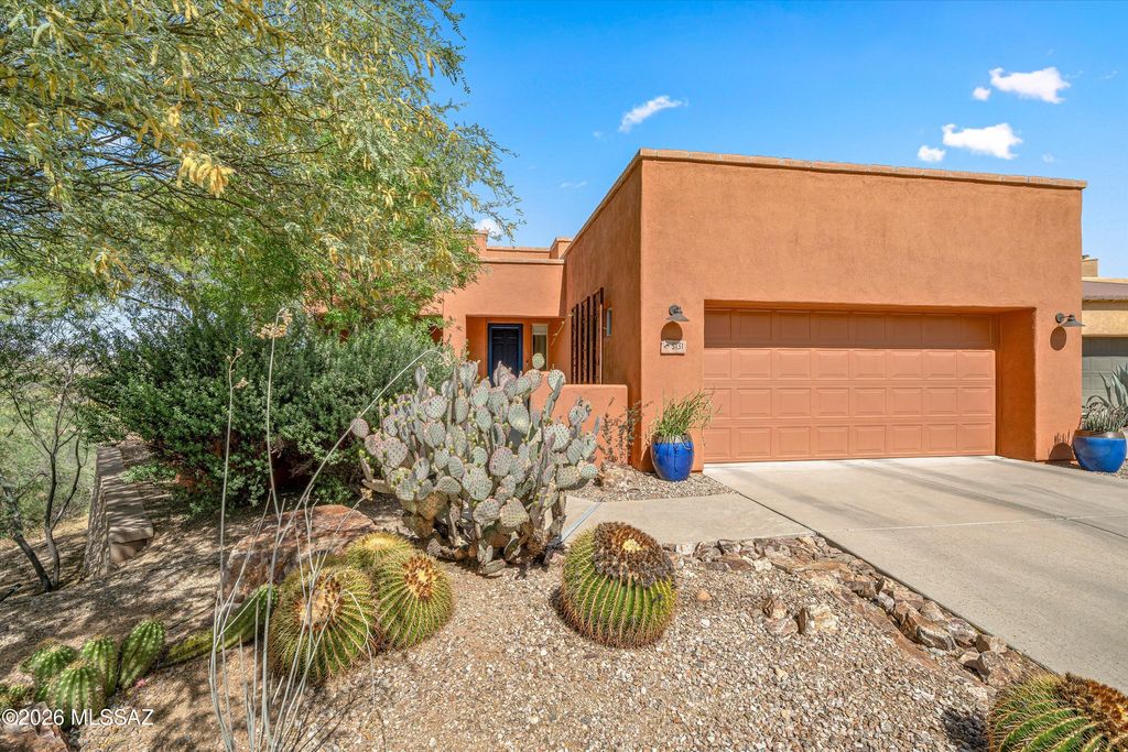 5131 S Hannah Heather Place, Tucson, AZ 85747