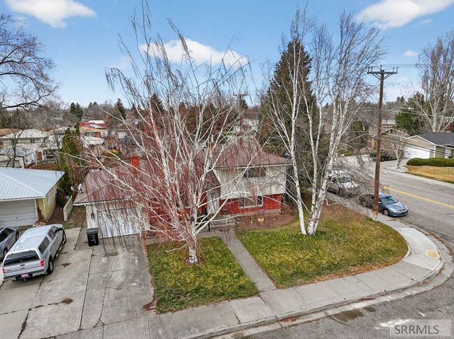 900 Stanger Avenue, Idaho Falls, ID 83404