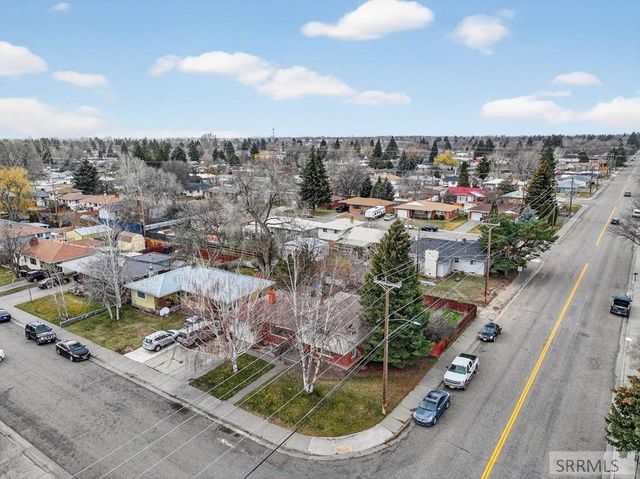 900 Stanger Avenue, Idaho Falls, ID 83404