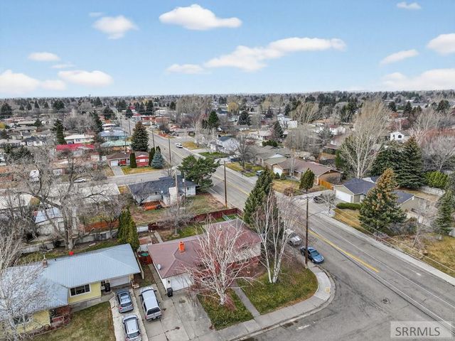 900 Stanger Avenue, Idaho Falls, ID 83404