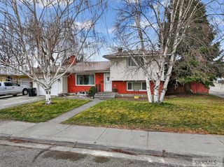 900 Stanger Avenue, Idaho Falls, ID 83404