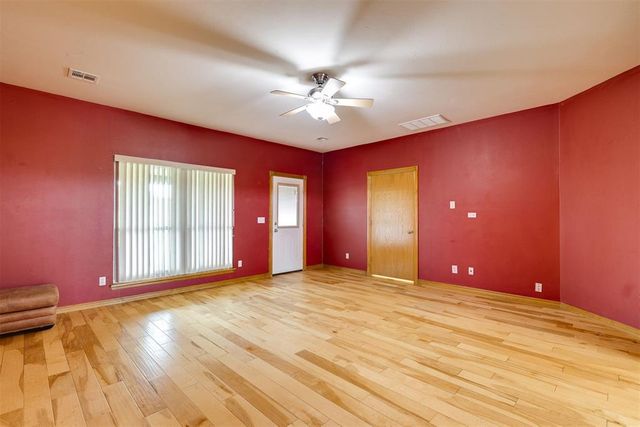 2384 County Road 1270, Blanchard, OK 73010