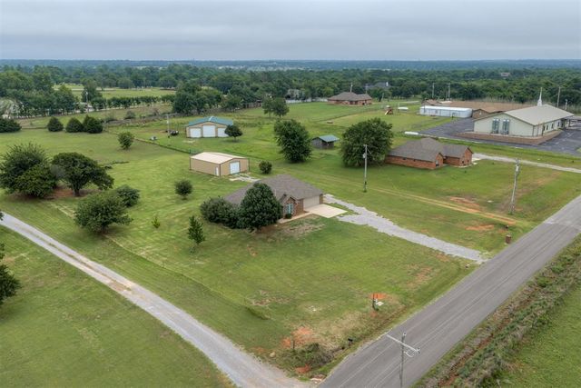 2384 County Road 1270, Blanchard, OK 73010