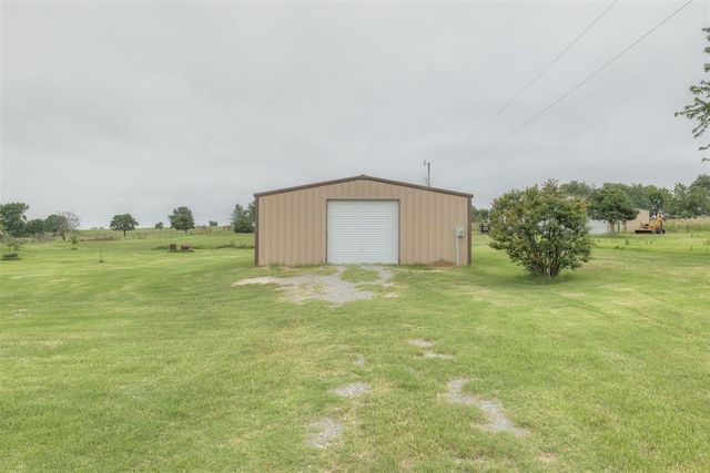 2384 County Road 1270, Blanchard, OK 73010