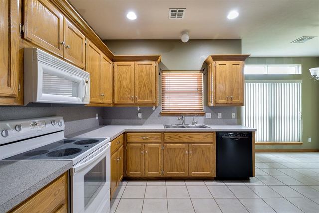 2384 County Road 1270, Blanchard, OK 73010