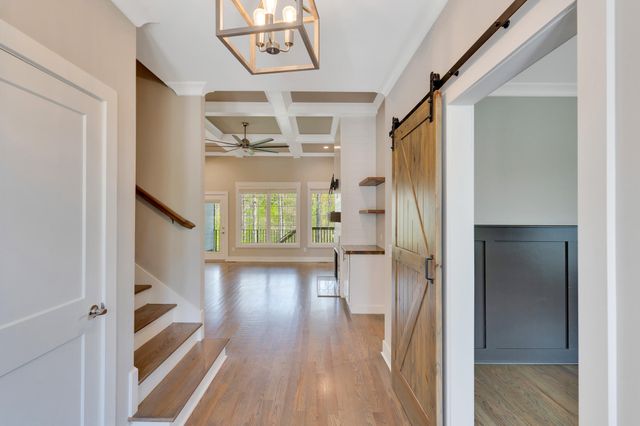 555 Kashaya Lane, Soddy Daisy, TN 37379