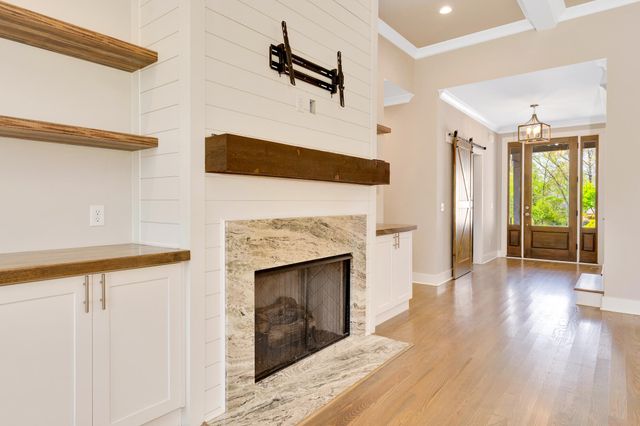 555 Kashaya Lane, Soddy Daisy, TN 37379