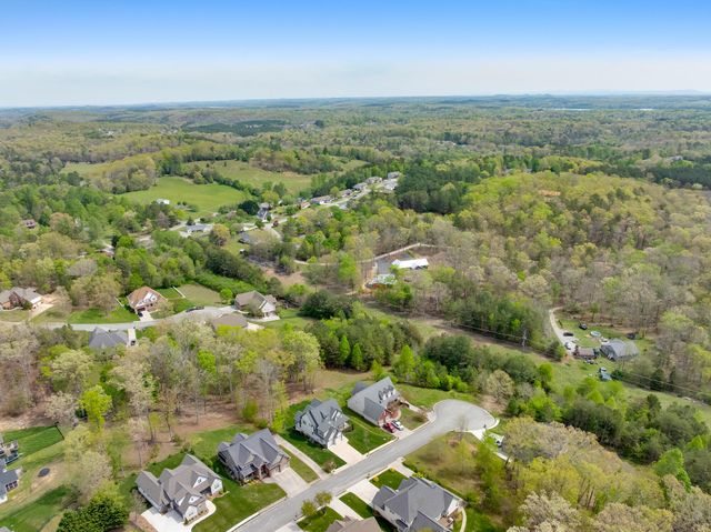 555 Kashaya Lane, Soddy Daisy, TN 37379