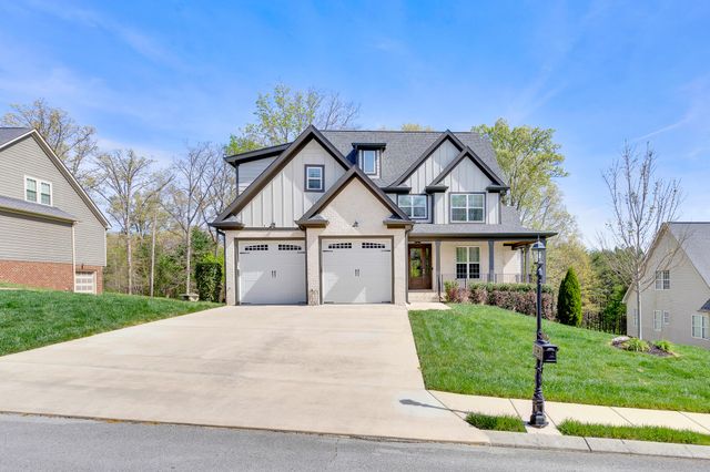 555 Kashaya Lane, Soddy Daisy, TN 37379