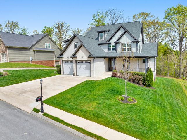 555 Kashaya Lane, Soddy Daisy, TN 37379