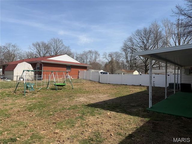 1416 Wabash Avenue, Belleville, IL 62220