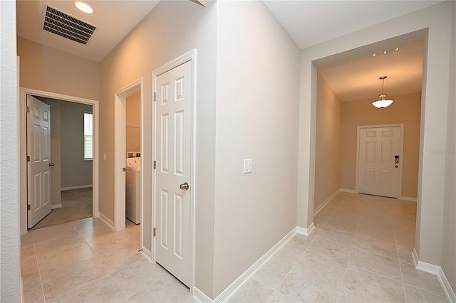 5507 FREESIA DRIVE, Lakeland, FL 33811