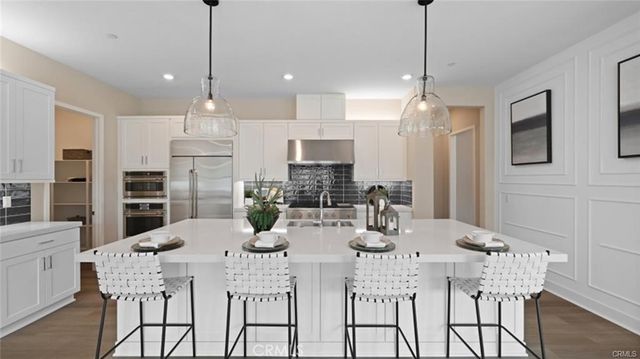 29610 Paseo Capilla, Valencia, CA 91354