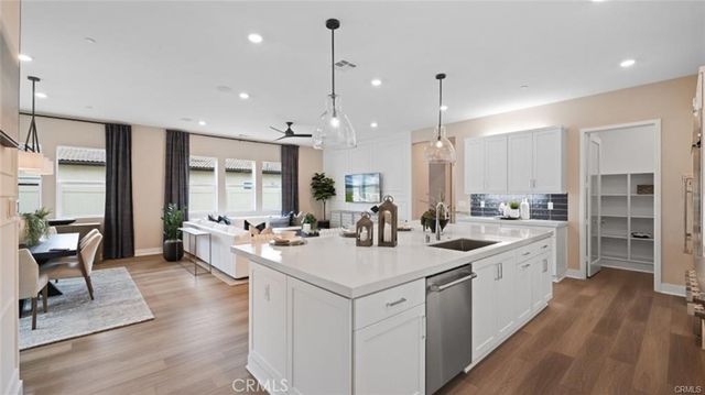 29610 Paseo Capilla, Valencia, CA 91354