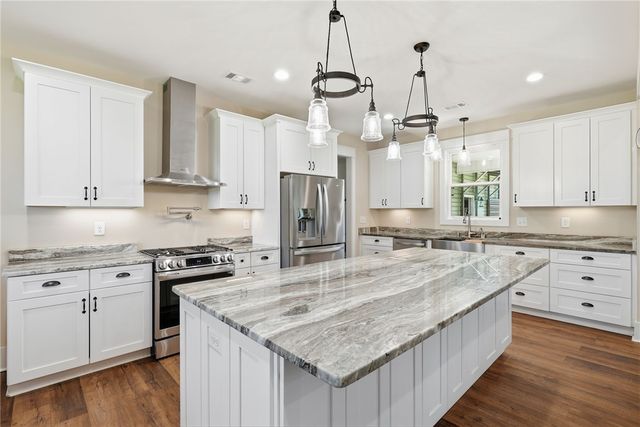 216 Burnt Tanyard Road, West Union, SC 29696
