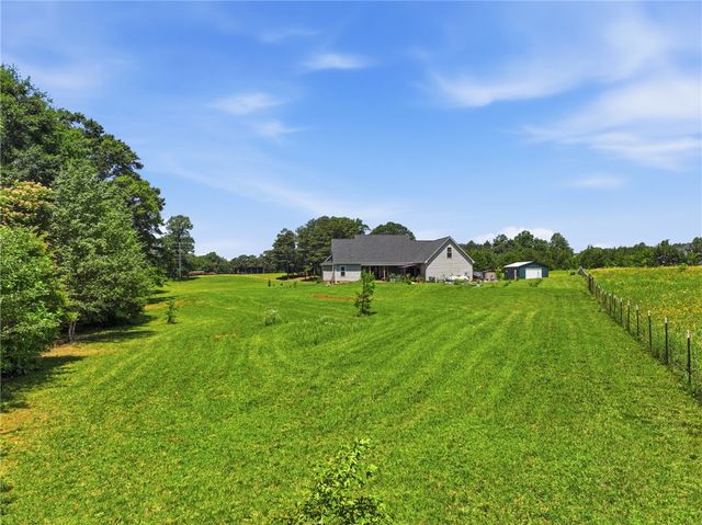 216 Burnt Tanyard Road, West Union, SC 29696