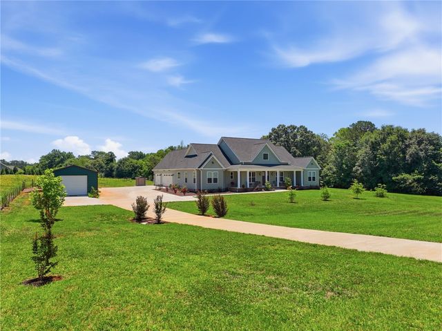 216 Burnt Tanyard Road, West Union, SC 29696