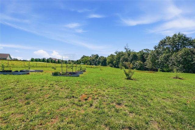 216 Burnt Tanyard Road, West Union, SC 29696