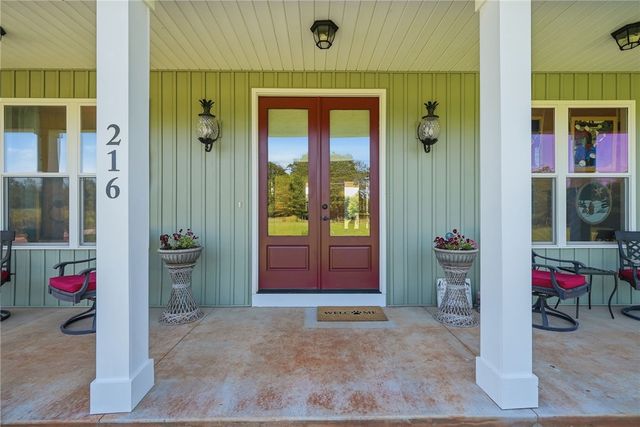 216 Burnt Tanyard Road, West Union, SC 29696
