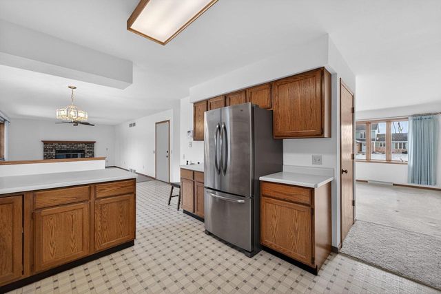 5758 Modernaire Street, Fitchburg, WI 53711