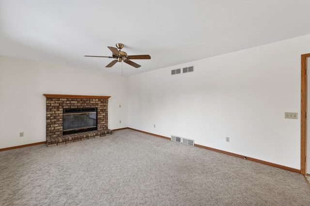 5758 Modernaire Street, Fitchburg, WI 53711