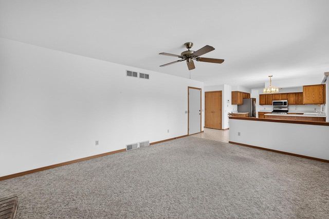 5758 Modernaire Street, Fitchburg, WI 53711