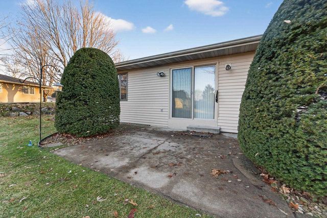 5758 Modernaire Street, Fitchburg, WI 53711