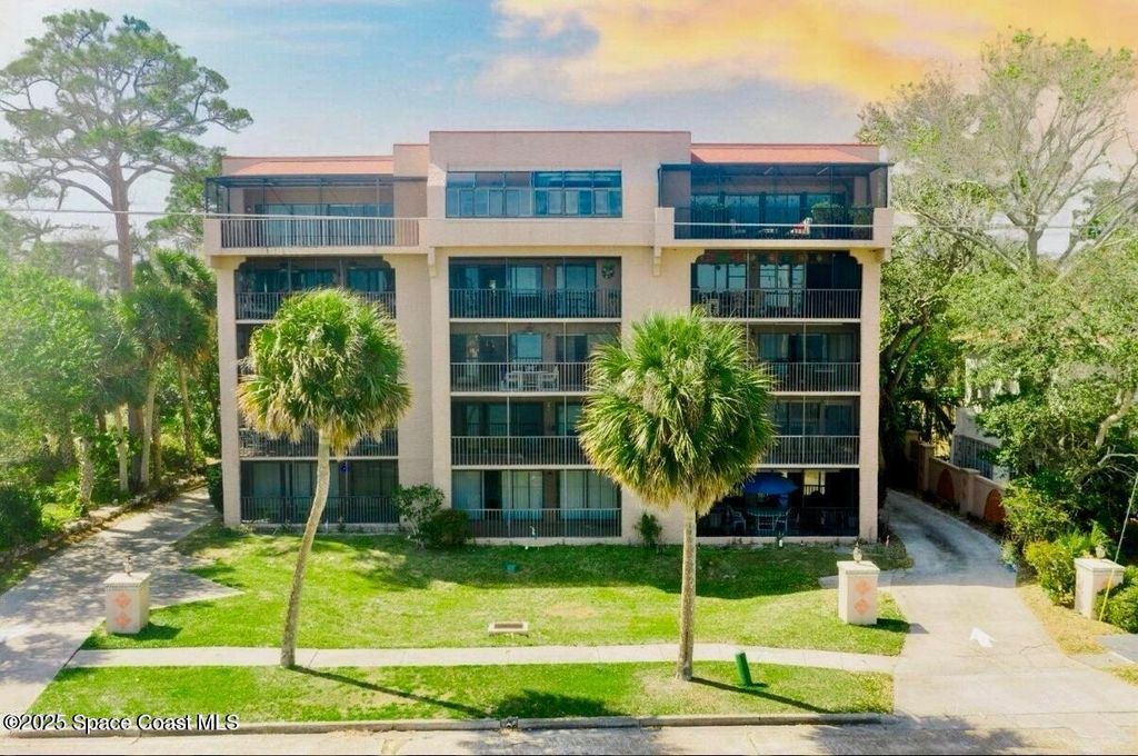 1540 Riverside Drive, 11, Titusville, FL 32780