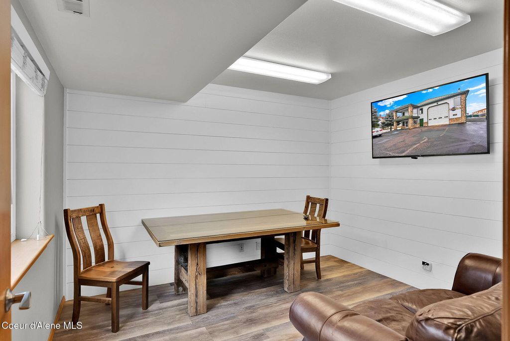 11445 N REED RD, Hayden, ID 83835 photo 10