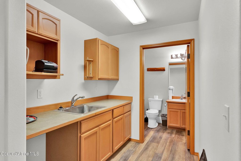 11445 N REED RD, Hayden, ID 83835 photo 13