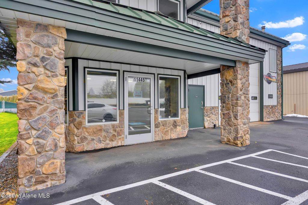 11445 N REED RD, Hayden, ID 83835 photo 3