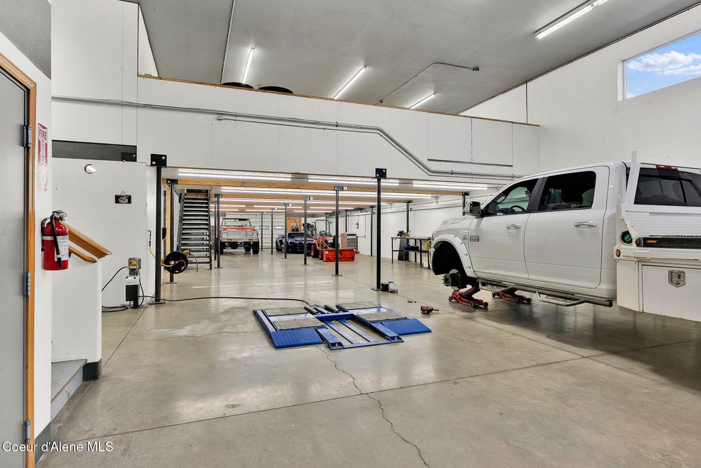 11445 N REED RD, Hayden, ID 83835 photo 34