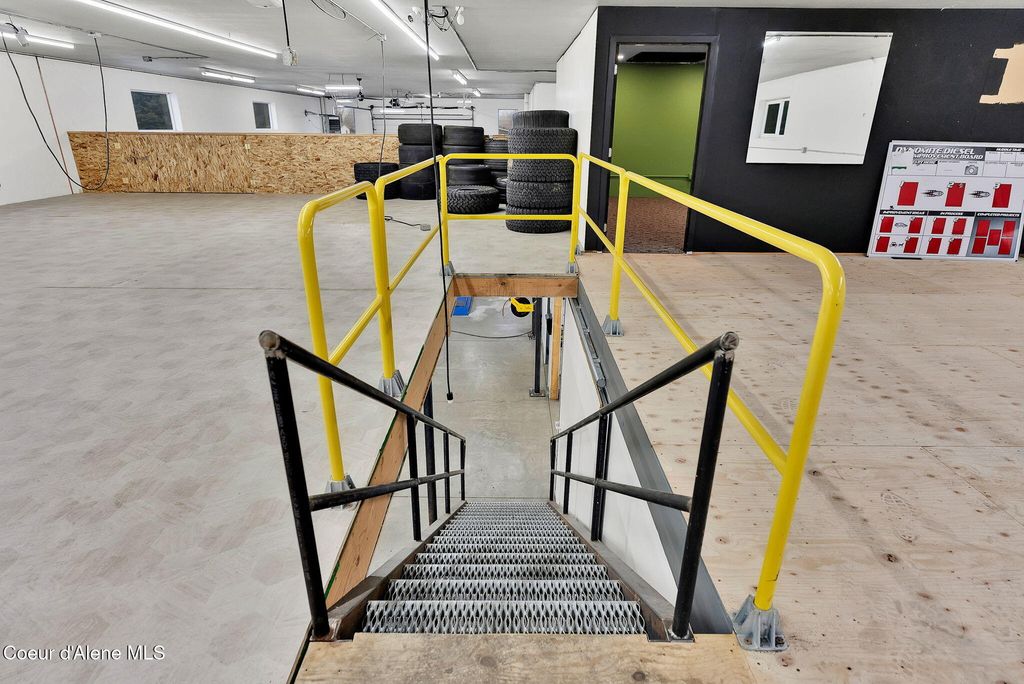 11445 N REED RD, Hayden, ID 83835 photo 43