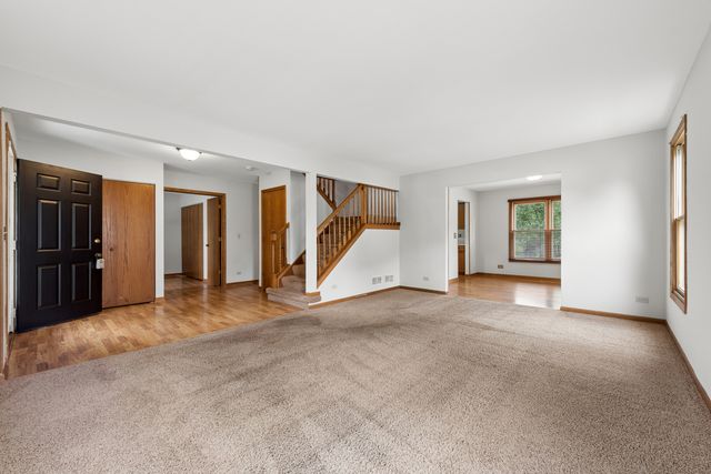 859 Big Bear Trail, Cary, IL 60013