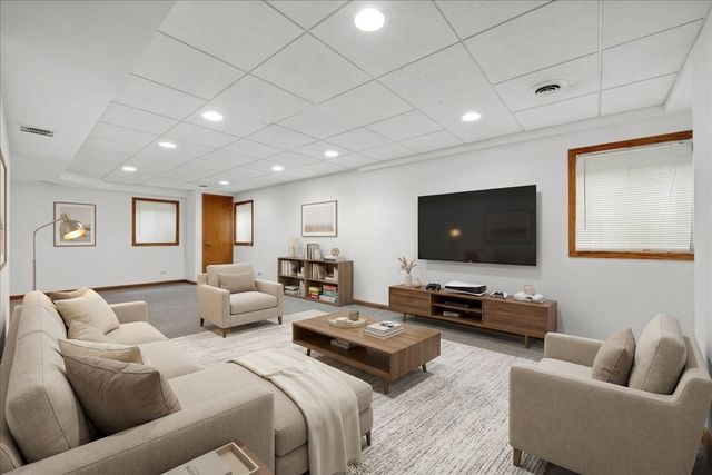 859 Big Bear Trail, Cary, IL 60013