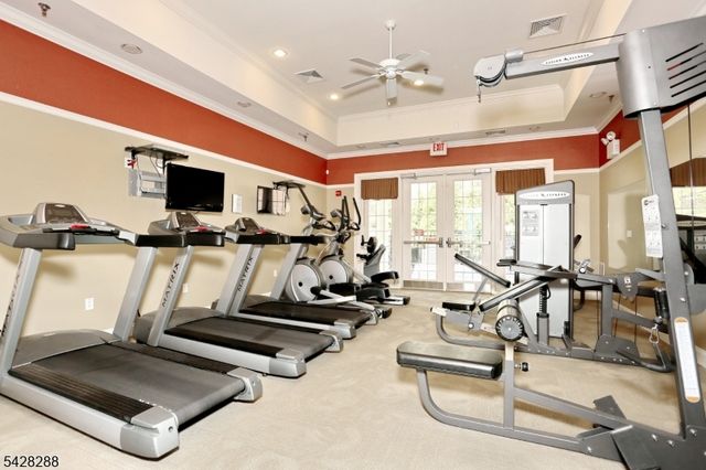 17 De Bruyle Ct 17, Hawthorne Boro, NJ 07506